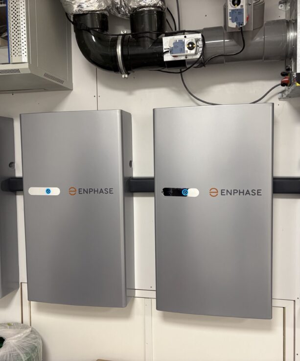 4 enphase thuisbatterijen 5p flexphase